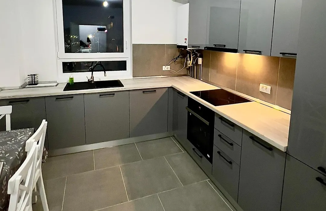 Grandis Residence 16-1